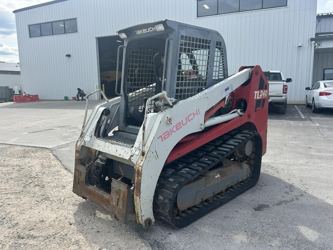 Image of Takeuchi TL240 Primary image