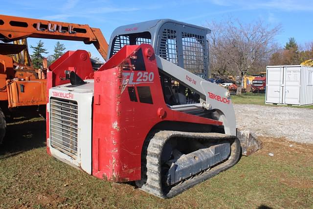 Image of Takeuchi TL250 equipment image 2