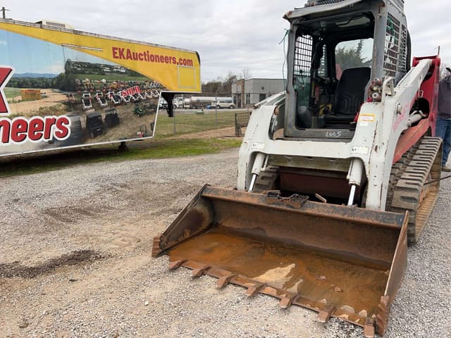 Image of Takeuchi TL250 equipment image 4