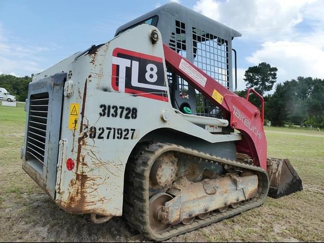 Image of Takeuchi TL8 equipment image 3