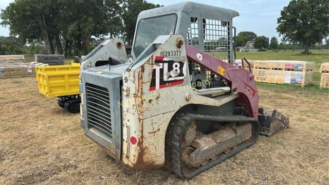 Image of Takeuchi TL8 equipment image 2