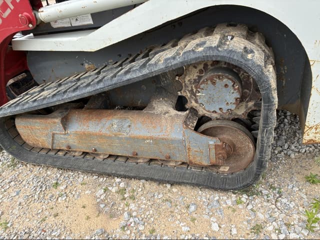 Image of Takeuchi TL8 equipment image 4