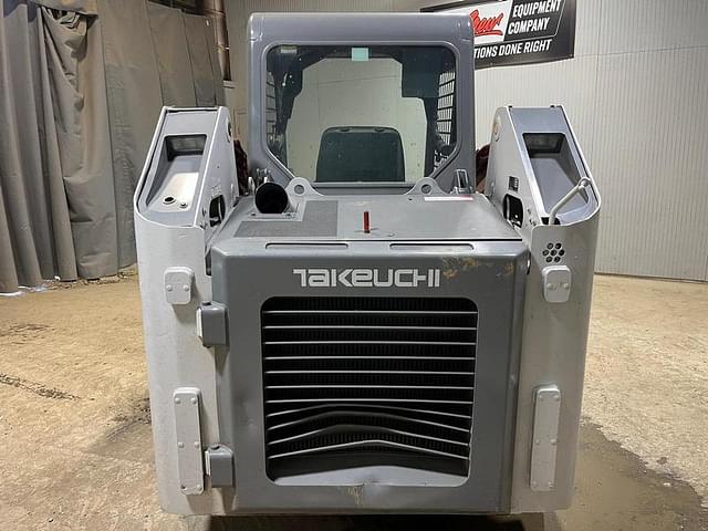 Image of Takeuchi TL8 equipment image 3