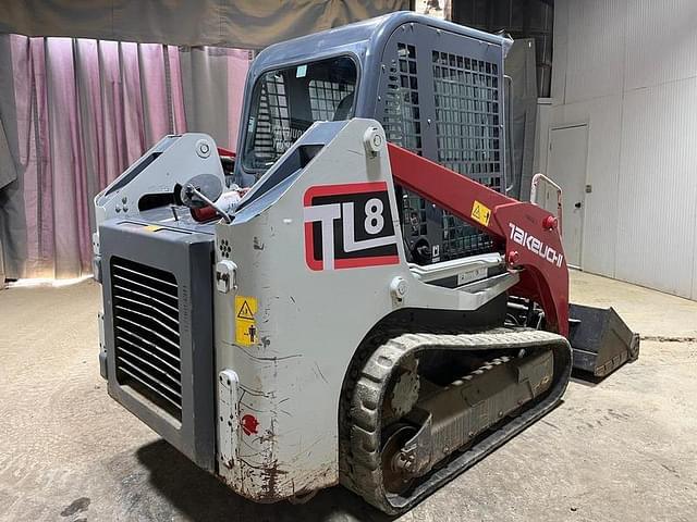 Image of Takeuchi TL8 equipment image 4