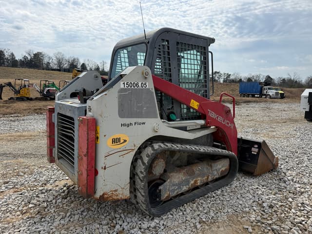 Image of Takeuchi TL8 equipment image 4
