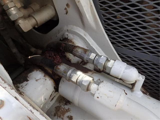 Image of Takeuchi TL8 equipment image 4