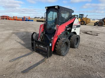 Main image Takeuchi TS80R2