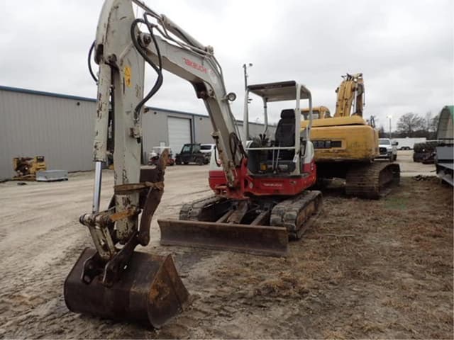 Image of Takeuchi TB260 equipment image 1