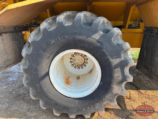 Image of Ag-Chem Terra-Gator 1803 equipment image 1