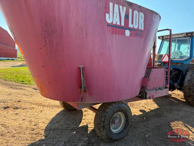 Image of Jaylor 4425 equipment image 2