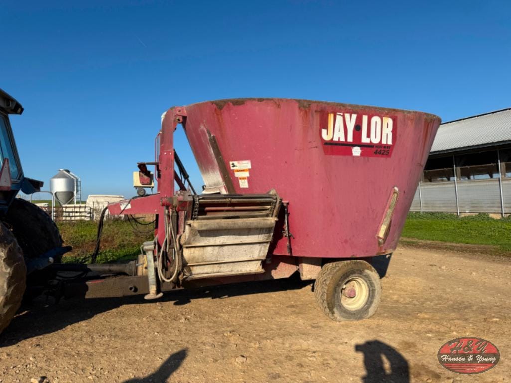 Jaylor 4425 Equipment Image0