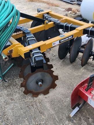 Main image Taylor-Way Undetermined