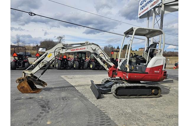 Image of Takeuchi TB230 equipment image 1