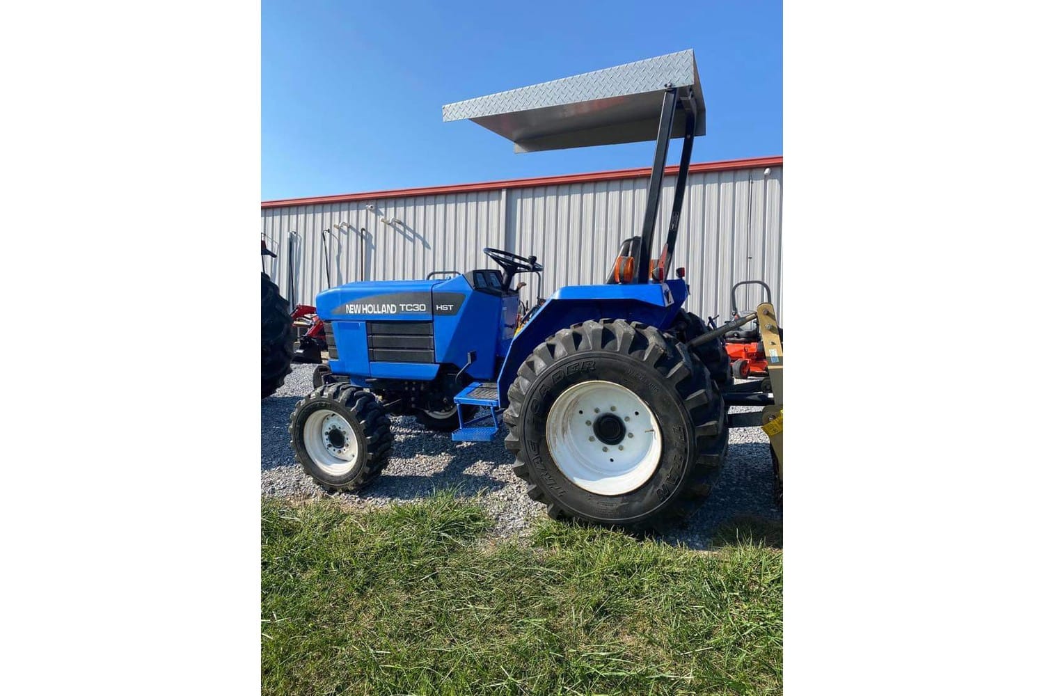 Main image New Holland TC30