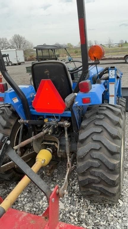 Image of New Holland TC30 equipment image 3