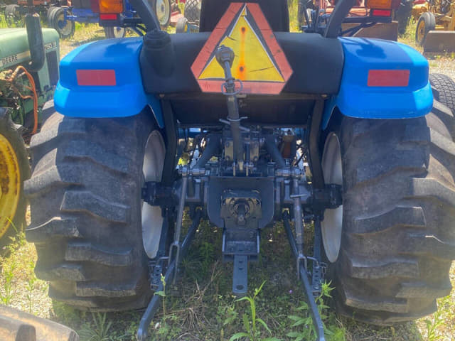 Image of New Holland TC35 equipment image 4