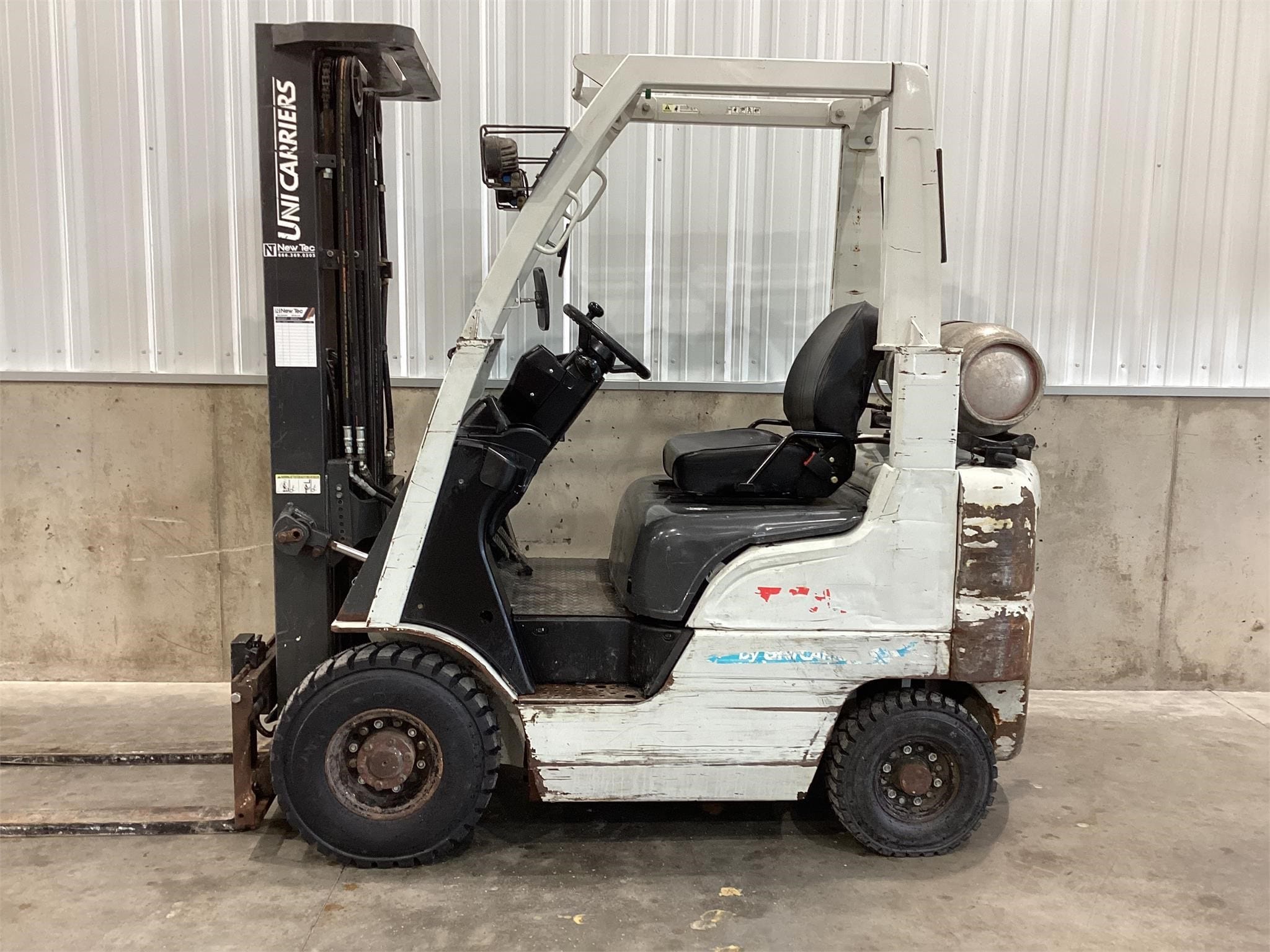 2015 TCM FG15 Equipment Image0