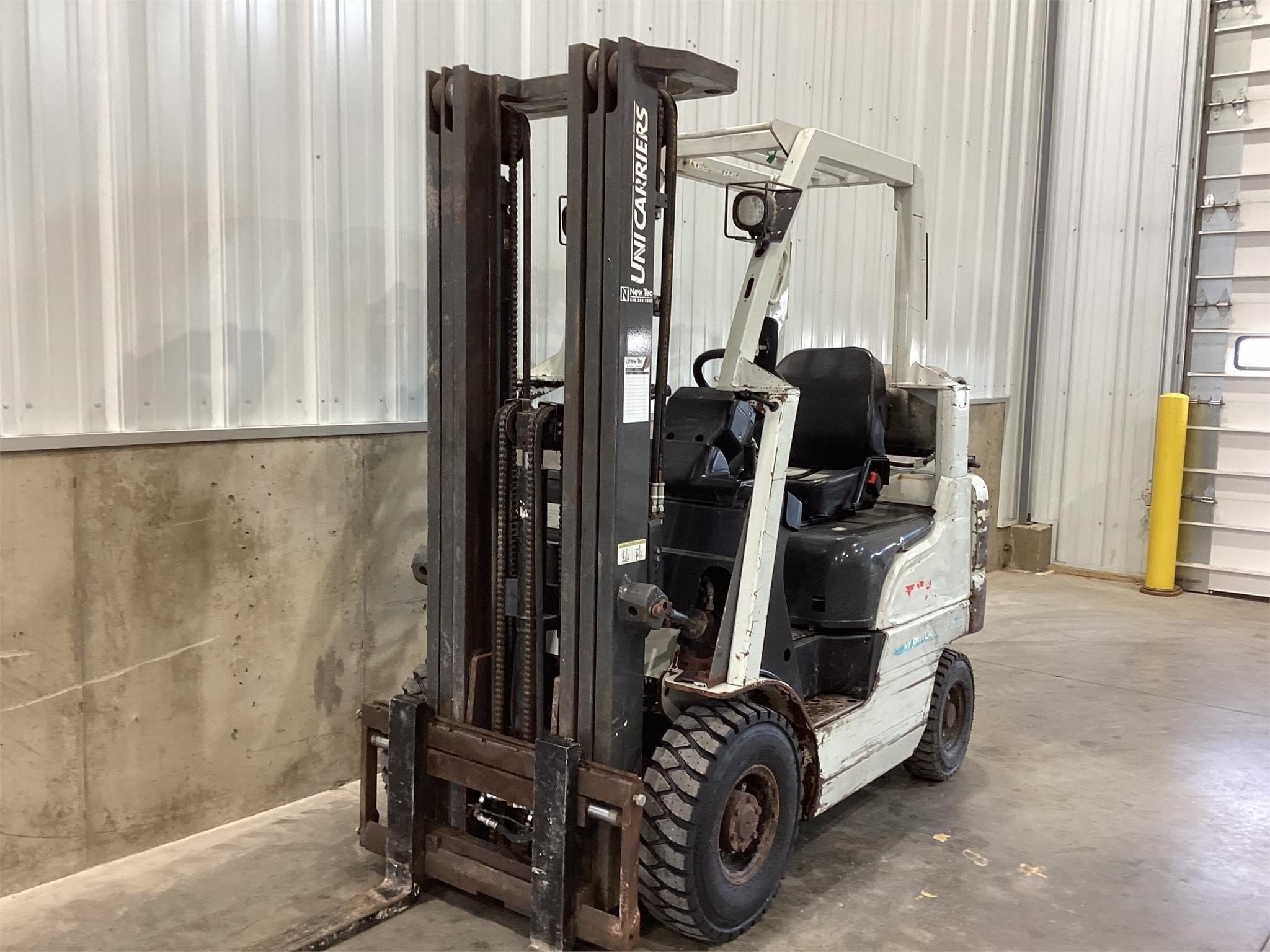 2015 TCM FG15 Equipment Image0