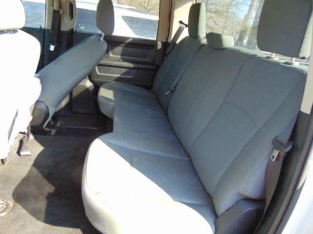 Image of Dodge Ram 1500 equipment image 2