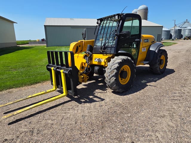 Image of JCB 527-55 equipment image 1