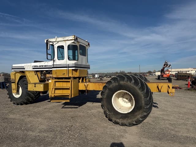 Image of Ag-Chem Terra-Gator 1803 equipment image 3
