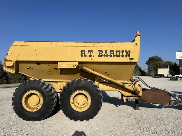 Image of R.T. Bardin Dump Cart equipment image 3