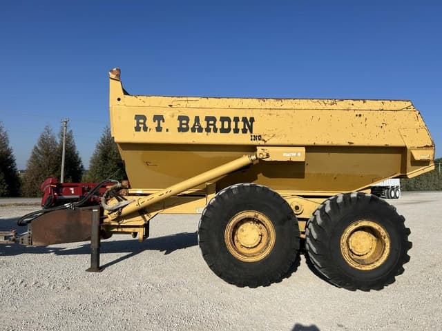 Image of R.T. Bardin Dump Cart equipment image 2