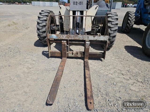 Image of Terex GTH-844 equipment image 1