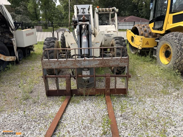 Image of Terex TH842C equipment image 1