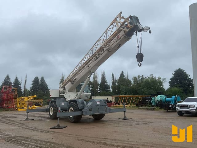 Image of Terex RT450 equipment image 2