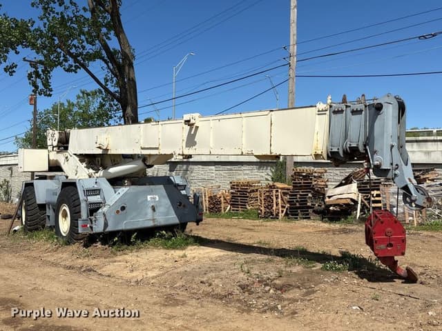 Image of Terex RT555 equipment image 2