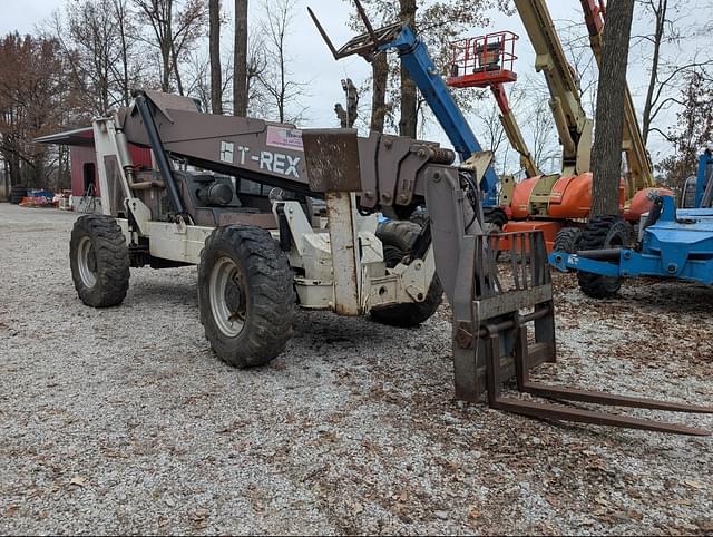 Image of Terex TH1056C equipment image 1