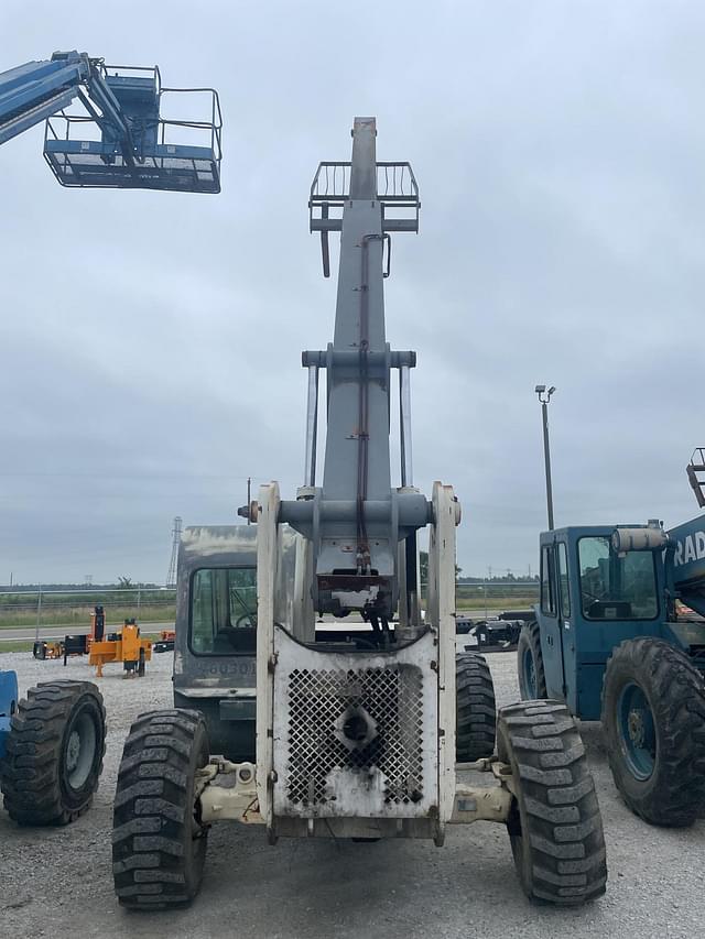 Image of Terex TH528 equipment image 4
