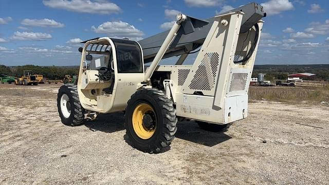 Image of Terex TH842C equipment image 2