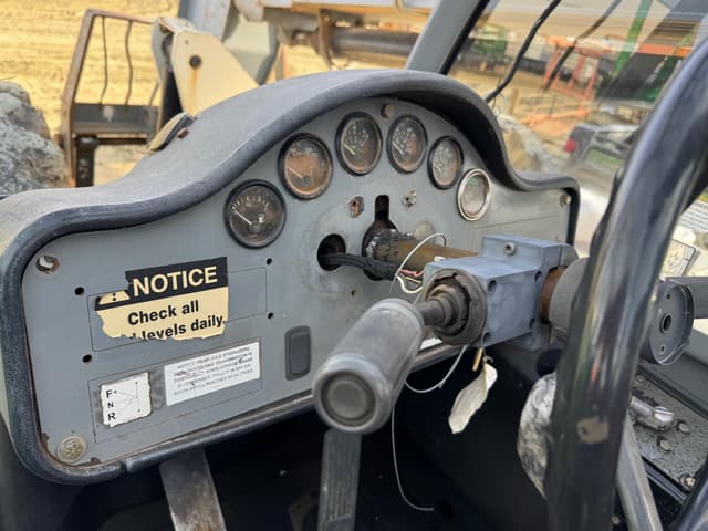 Image of Terex TH844C equipment image 3