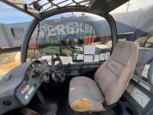 Image of Terex TH844C equipment image 2