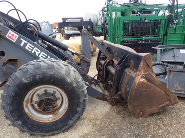 Image of Terex TL80 equipment image 2