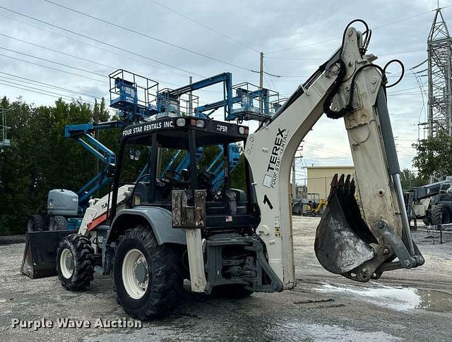 Image of Terex TLB840 equipment image 4