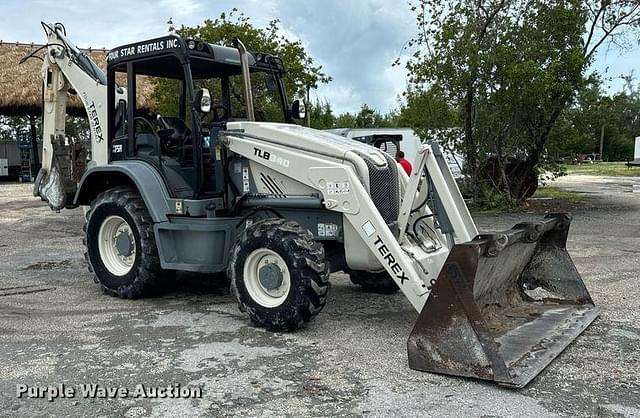 Image of Terex TLB840 equipment image 2