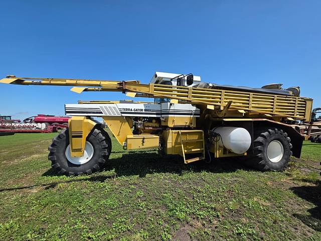 Image of Terra-Gator 1803 equipment image 3