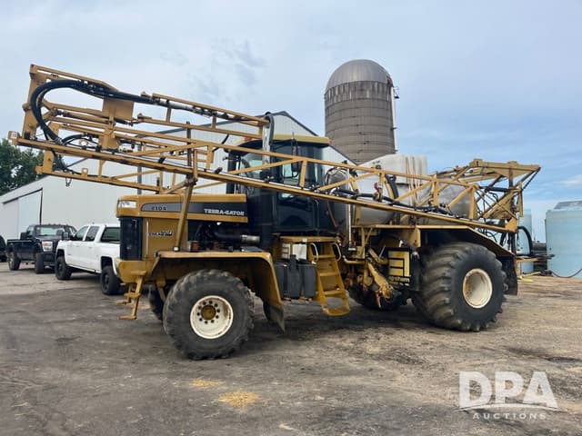Image of Ag-Chem Terra-Gator 8104 equipment image 1