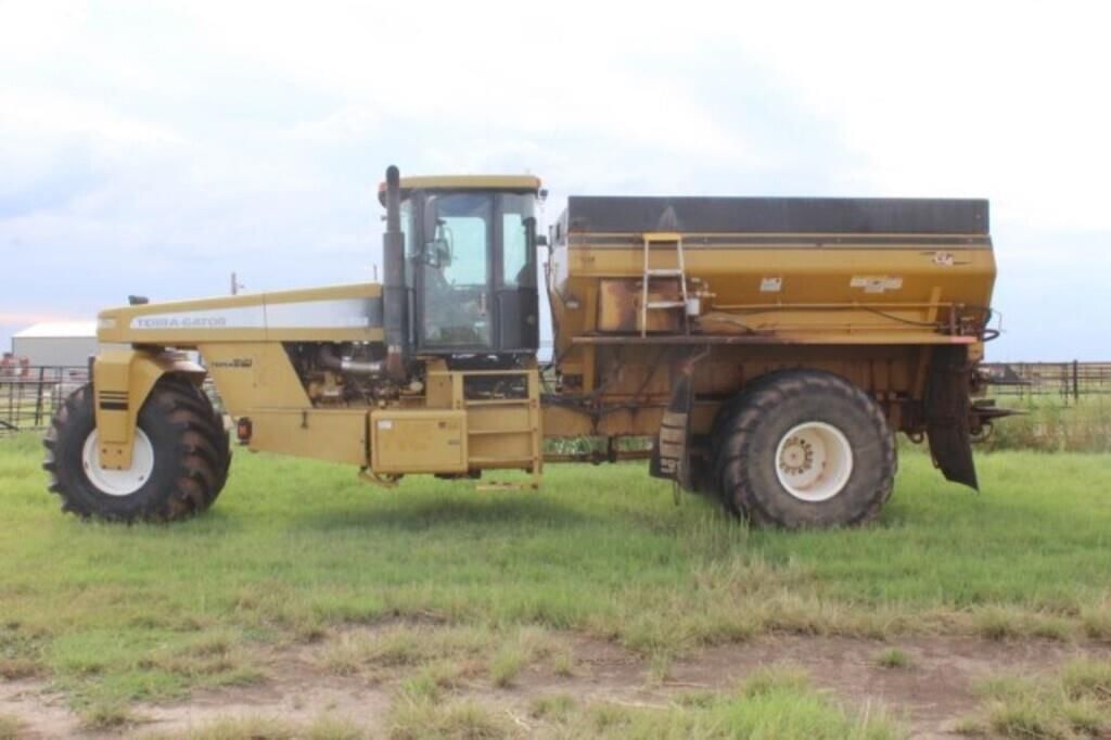 Main image Ag-Chem Terra-Gator 8103