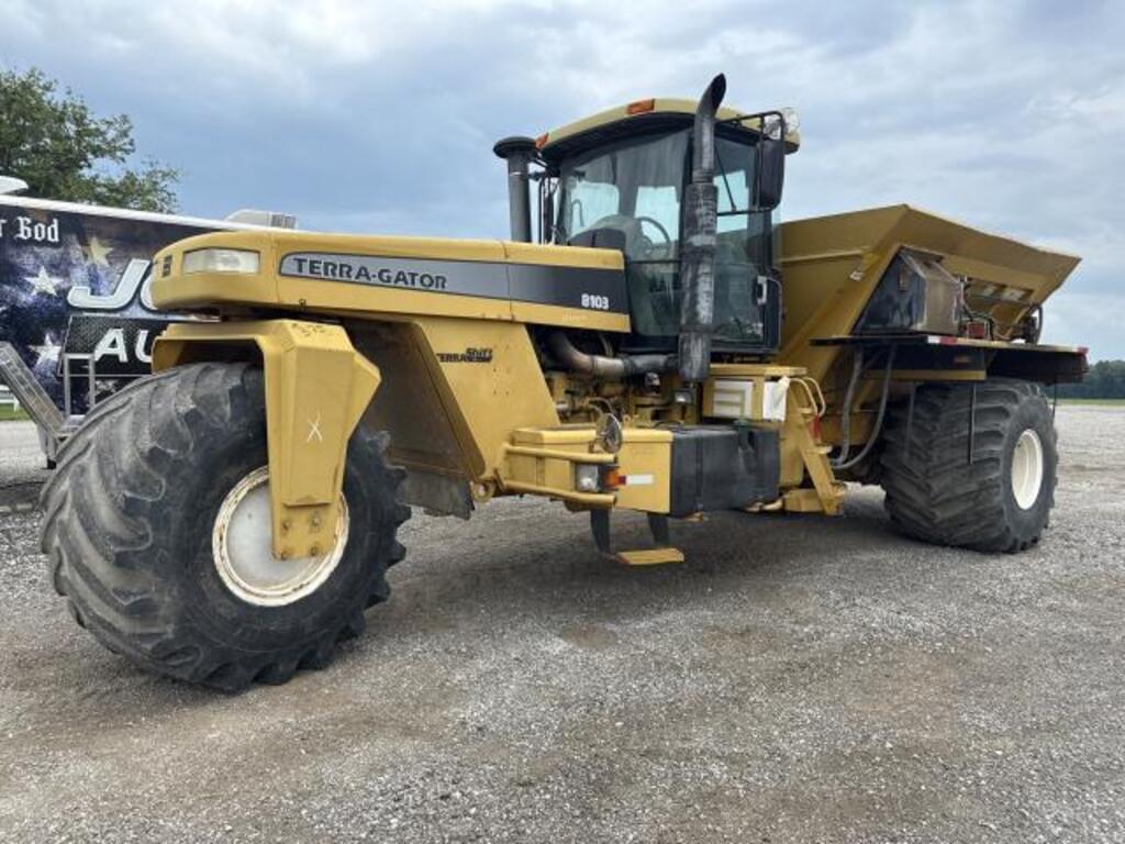 Image of Ag-Chem Terra-Gator 8103 Primary image