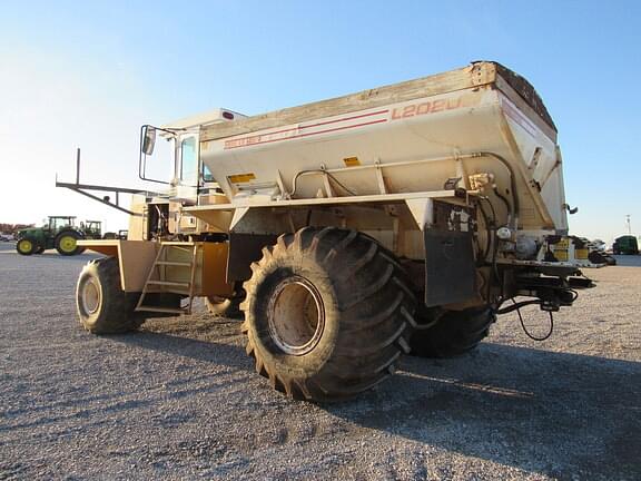 Main image Ag-Chem Terra-Gator 1664T 3