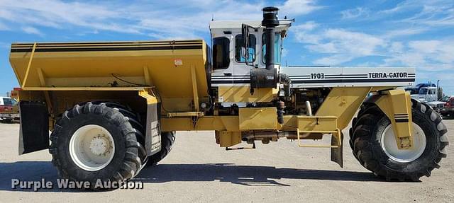 Image of Ag-Chem Terra-Gator 1903 equipment image 3