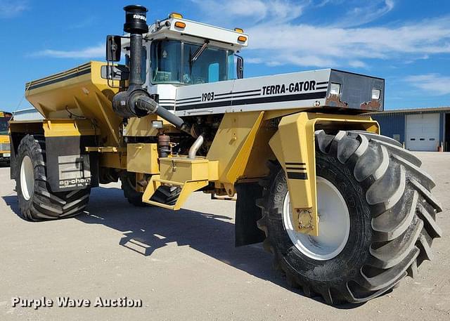 Image of Ag-Chem Terra-Gator 1903 equipment image 2