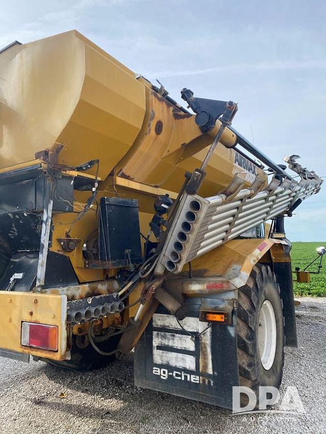 Image of Ag-Chem Terra-Gator 8103 equipment image 3