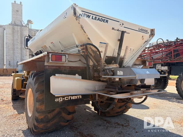 Image of Ag-Chem Terra-Gator 8104 equipment image 2