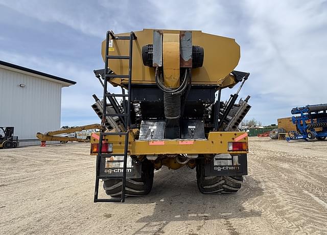 Image of Ag-Chem Terra-Gator 8204 equipment image 2