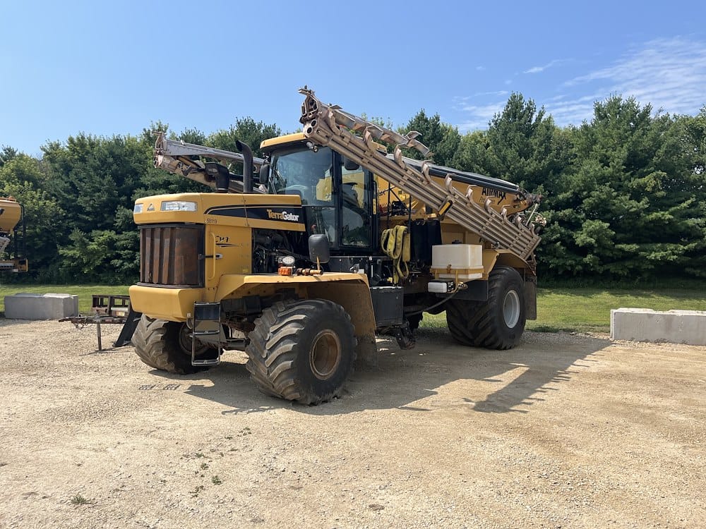 2020 Terra-Gator TG8400C Equipment Image0